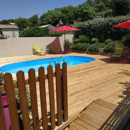 Les Lauzes De Saint Michel Entrechaux